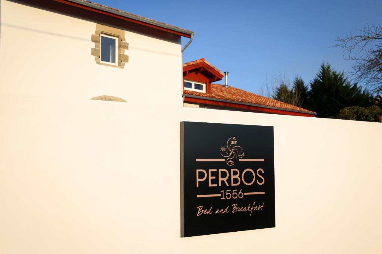 Bed & Breakfast Perbos 1556 La Bastide-Clairence Εξωτερικό φωτογραφία