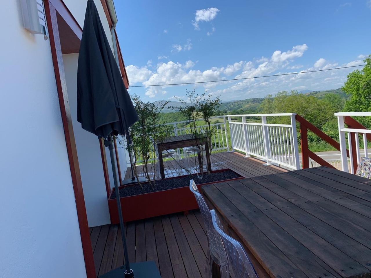 Bed & Breakfast Perbos 1556 La Bastide-Clairence Εξωτερικό φωτογραφία